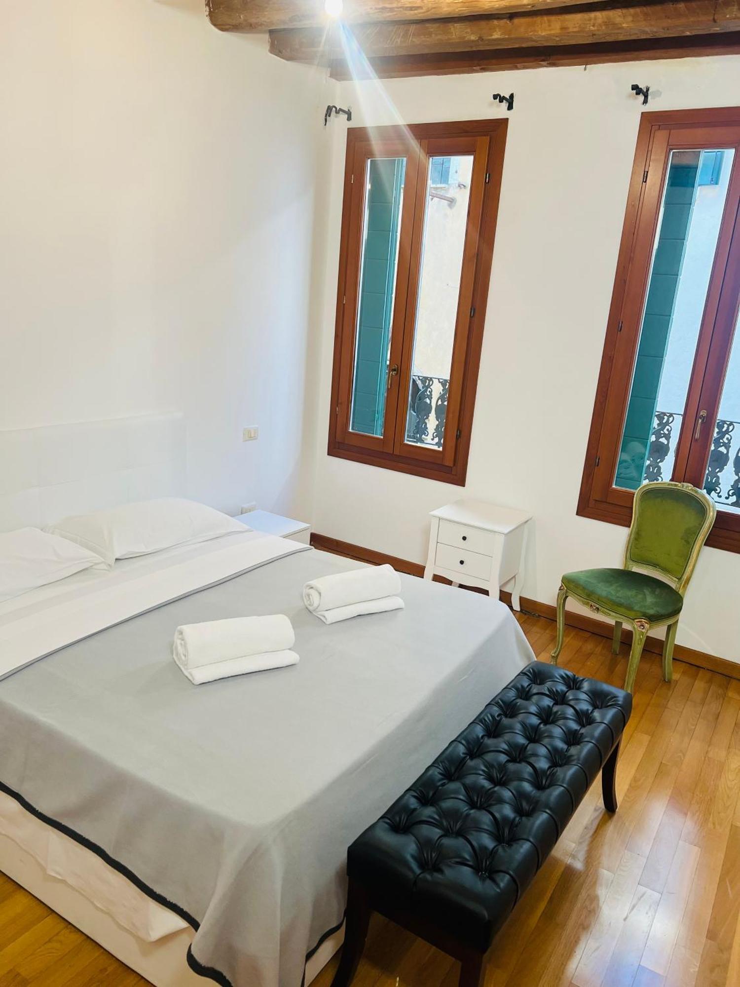 Ca Rialto Apartments Venise Extérieur photo