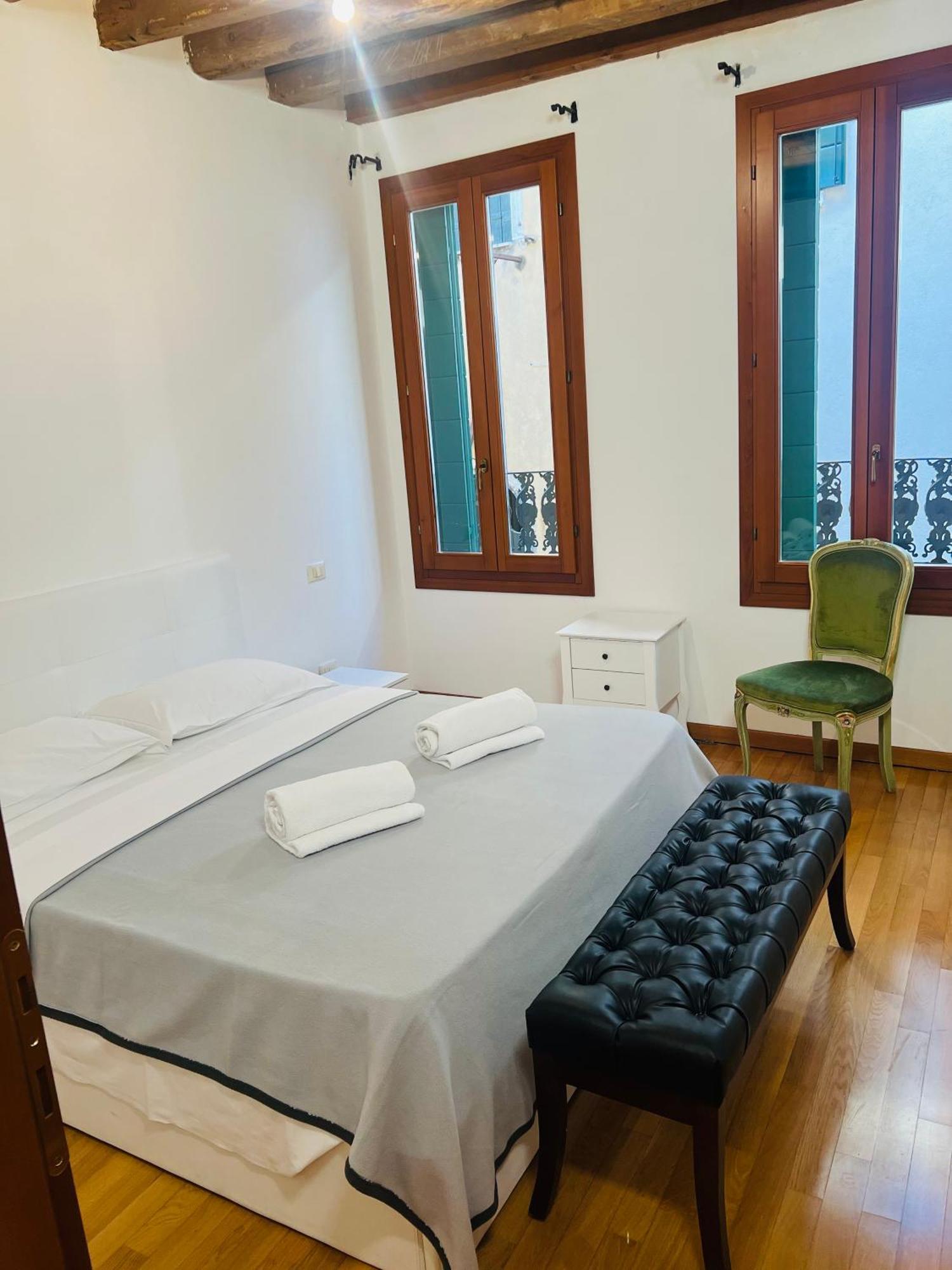 Ca Rialto Apartments Venise Extérieur photo